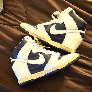 Nike - sky hi dunk (dark purple/royal blue and white)